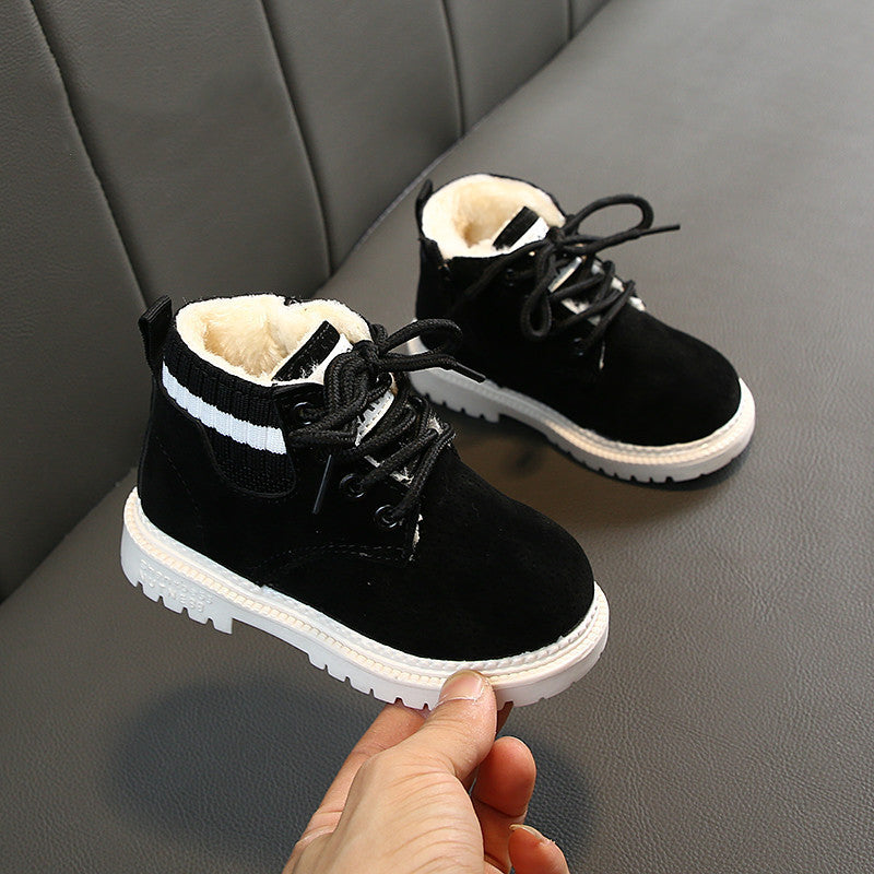 Childrenās Cozy Knit Boots