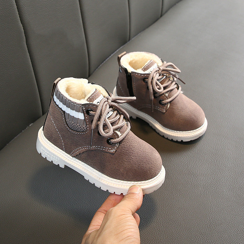 Childrenās Cozy Knit Boots