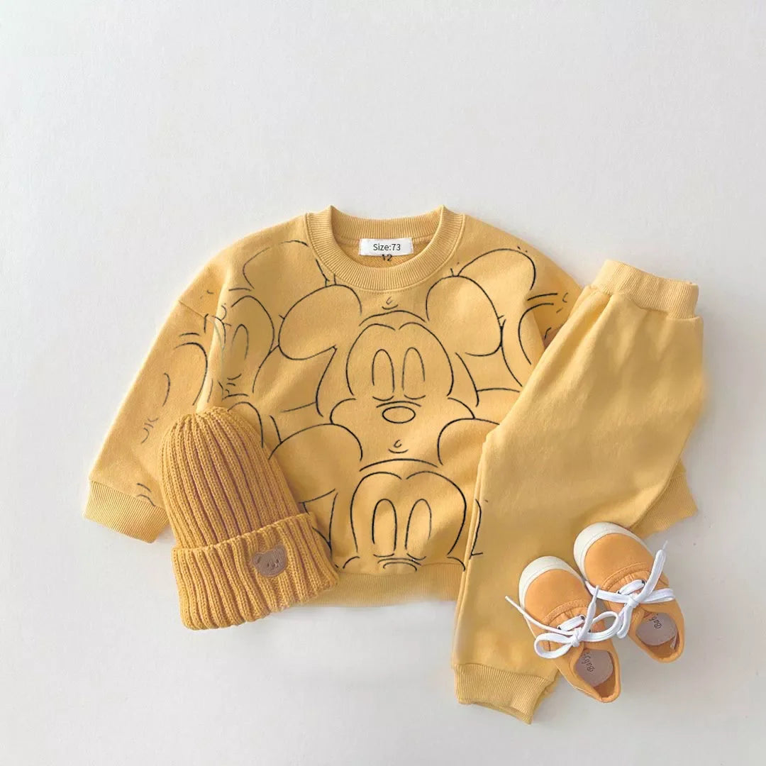New Designer Cartoon Tracksuit for Babies – Summer T-Shirt & Shorts Set for Boys & Girl Sets