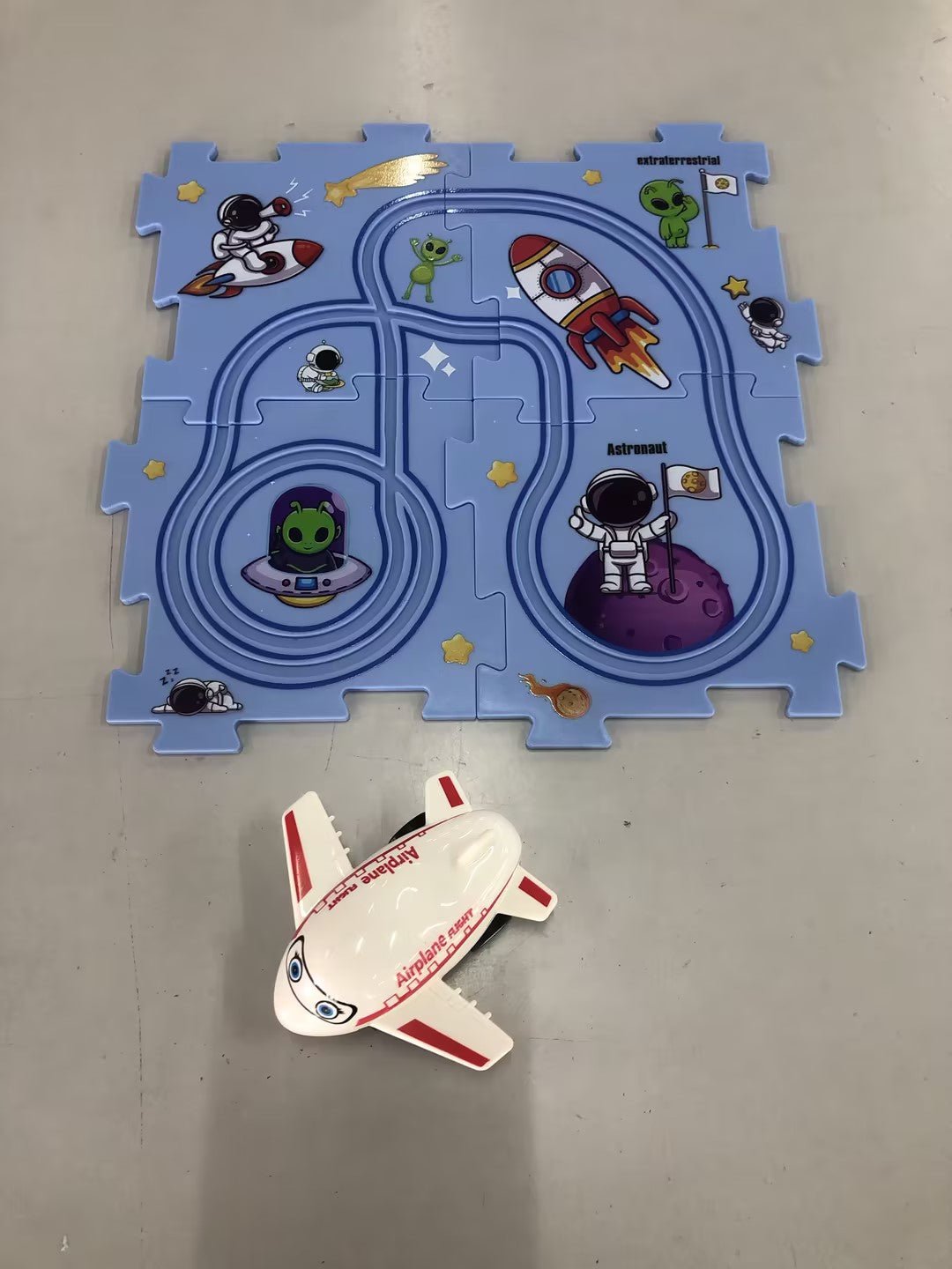 DIY Puzzle Race Car Track Set – Educational Toy for Kids - Little Pop